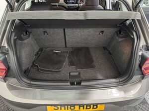 Volkswagen Polo 1.0 POLO SE 5dr