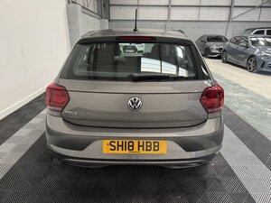Volkswagen Polo 1.0 POLO SE 5dr