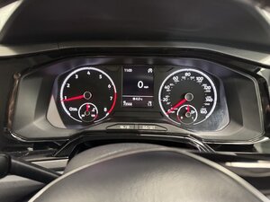 Volkswagen Polo 1.0 POLO SE 5dr