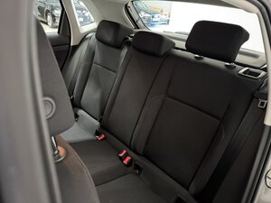 Volkswagen Polo 1.0 POLO SE 5dr