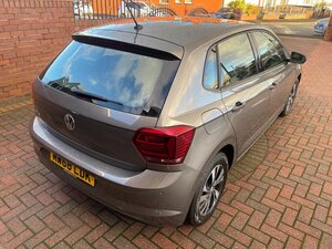 Volkswagen Polo 1.0 EVO SE Hatchback 5dr (65PS)