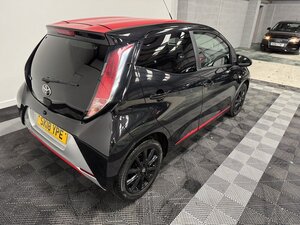 Toyota Aygo 1.0 AYGO X-press Vvt-i 5dr
