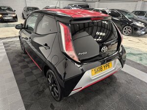 Toyota Aygo 1.0 AYGO X-press Vvt-i 5dr