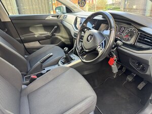 Volkswagen Polo 1.0 POLO SE TSI 5dr