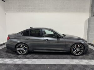 BMW 3 Series 2.0 320D M Sport Shadow Edition AUTO 4dr