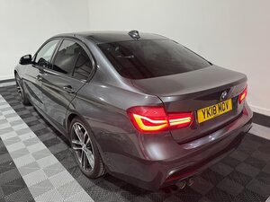 BMW 3 Series 2.0 320D M Sport Shadow Edition AUTO 4dr