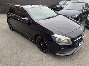 Mercedes-Benz A-Class 1.5 A 180 D AMG LINE Executive AUTO 5dr