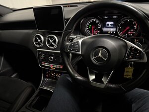 Mercedes-Benz A-Class 1.5 A 180 D AMG LINE Executive AUTO 5dr