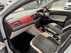 Volkswagen Polo 1.0 POLO Beats TSI 5dr