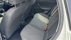 Volkswagen Polo 1.0 POLO SE 5dr