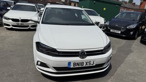 Volkswagen Polo 1.0 POLO SE 5dr