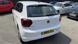 Volkswagen Polo 1.0 POLO SE 5dr