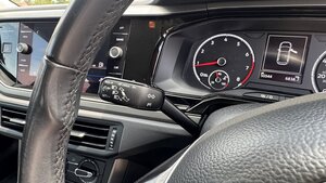 Volkswagen Polo 1.0 POLO SE 5dr
