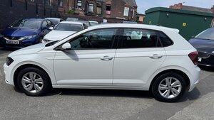 Volkswagen Polo 1.0 POLO SE 5dr