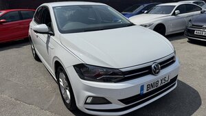 Volkswagen Polo 1.0 POLO SE 5dr