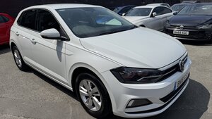 Volkswagen Polo 1.0 POLO SE 5dr