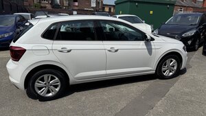 Volkswagen Polo 1.0 POLO SE 5dr