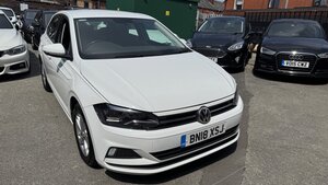 Volkswagen Polo 1.0 POLO SE 5dr
