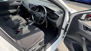 Volkswagen Polo 1.0 POLO SE 5dr