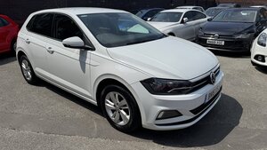 Volkswagen Polo 1.0 POLO SE 5dr