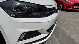 Volkswagen Polo 1.0 POLO SE 5dr