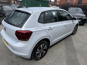 Volkswagen Polo 1.0 POLO SE TSI 5dr