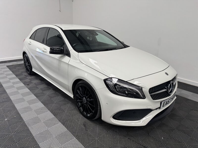 Mercedes-Benz A-Class 2.1 A 200 D AMG LINE Premium AUTO 5dr