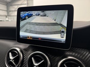 Mercedes-Benz A-Class 2.1 A 200 D AMG LINE Premium AUTO 5dr