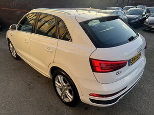 Audi Q3 2.0 Q3 S LINE TDI 5dr