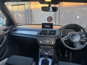 Audi Q3 2.0 Q3 S LINE TDI 5dr
