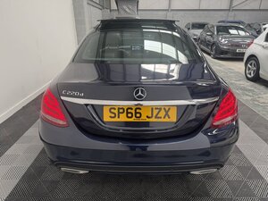 Mercedes-Benz C-Class 2.1 C220 D AMG LINE Premium+ AUTO 4dr