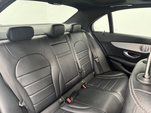Mercedes-Benz C-Class 2.1 C220 D AMG LINE Premium+ AUTO 4dr