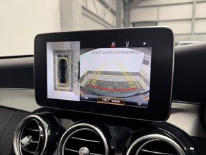 Mercedes-Benz C-Class 2.1 C220 D AMG LINE Premium+ AUTO 4dr