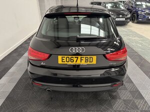 Audi A1 1.0 A1 Sportback TFSI Sport Semi-auto 5dr