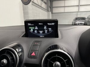 Audi A1 1.0 A1 Sportback TFSI Sport Semi-auto 5dr