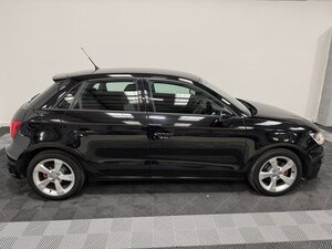 Audi A1 1.0 A1 Sportback TFSI Sport Semi-auto 5dr