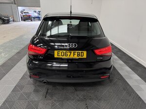 Audi A1 1.0 A1 Sportback TFSI Sport Semi-auto 5dr