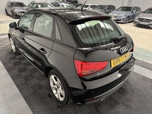 Audi A1 1.0 A1 Sportback TFSI Sport Semi-auto 5dr