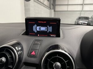 Audi A1 1.0 A1 Sportback TFSI Sport Semi-auto 5dr