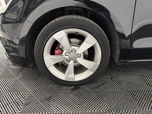 Audi A1 1.0 A1 Sportback TFSI Sport Semi-auto 5dr