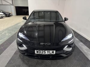 BYD Seal SEAL Design EV 4dr