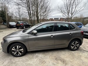 Volkswagen Polo 1.0 POLO SE EVO 5dr