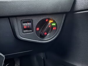 Volkswagen Polo 1.0 POLO SE TSI 5dr