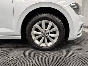 Volkswagen Polo 1.0 POLO SE TSI 5dr