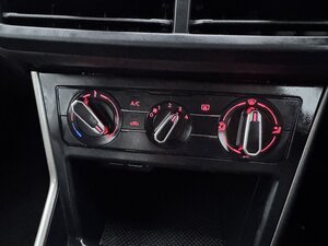 Volkswagen Polo 1.0 POLO SE TSI 5dr