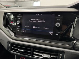 Volkswagen Polo 1.0 POLO SE TSI 5dr