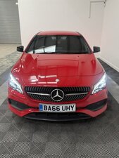 Mercedes-Benz CLA 2.1 CLA 220 D AMG LINE 4matic AUTO 4dr