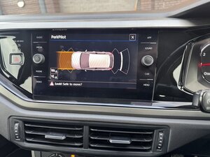 Volkswagen Polo 1.0 POLO SE EVO 5dr