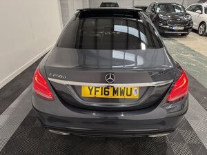 Mercedes-Benz C-Class 2.1 C250 D AMG LINE Premium AUTO 4dr