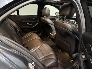 Mercedes-Benz C-Class 2.1 C250 D AMG LINE Premium AUTO 4dr